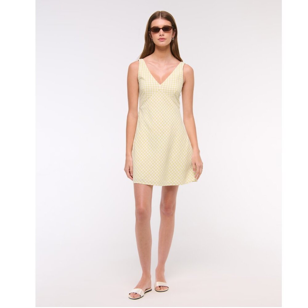 Abercrombie & Fitch V-Neck Linen-Blend Mini Dress - Picture 3 of 6